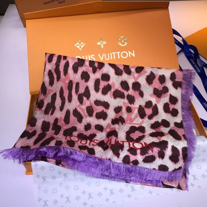 Louis Vuitton Scarf LV00134